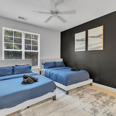 Upscale King 2Br Suite Mins To Downtown Raleigh!